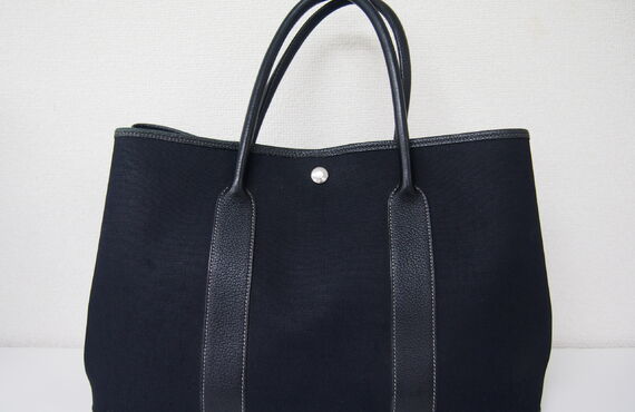  【買取専門店たいせつや】春日市｜エルメスの香水の買取も対応可能です